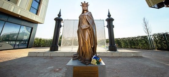 Liliana Țuroiu, președinte ICR: „Prin statuia dedicată Reginei Maria nu evocăm doar momente din istorie, ci facem istorie“ 3 statuia reginei maria